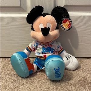 Mickey Mouse Disney Parks 2011 plush